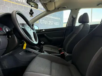 VOLKSWAGEN GOLF 5 MANUAL 1.9 TDI – TRANSPORT GRATUIT