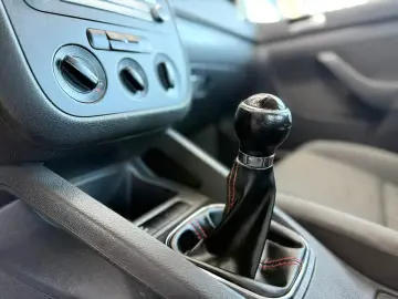 VOLKSWAGEN GOLF 5 MANUAL 1.9 TDI – TRANSPORT GRATUIT