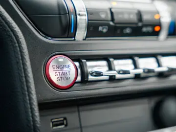 FORD Mustang 2 3 DARK HORSE PREMIUM VOLL TOP