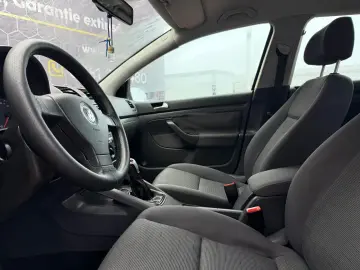 VW GOLF 5 MANUAL 2.0 TDI – TRANSPORT GRATUIT