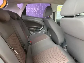 SEAT IBIZA MANUAL BENZINA – TRANSPORT GRATUIT