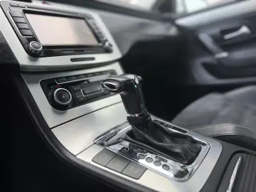 VOLKSWAGEN PASSAT CC AUTOMAT DIESEL – TRANSPORT GRATUIT