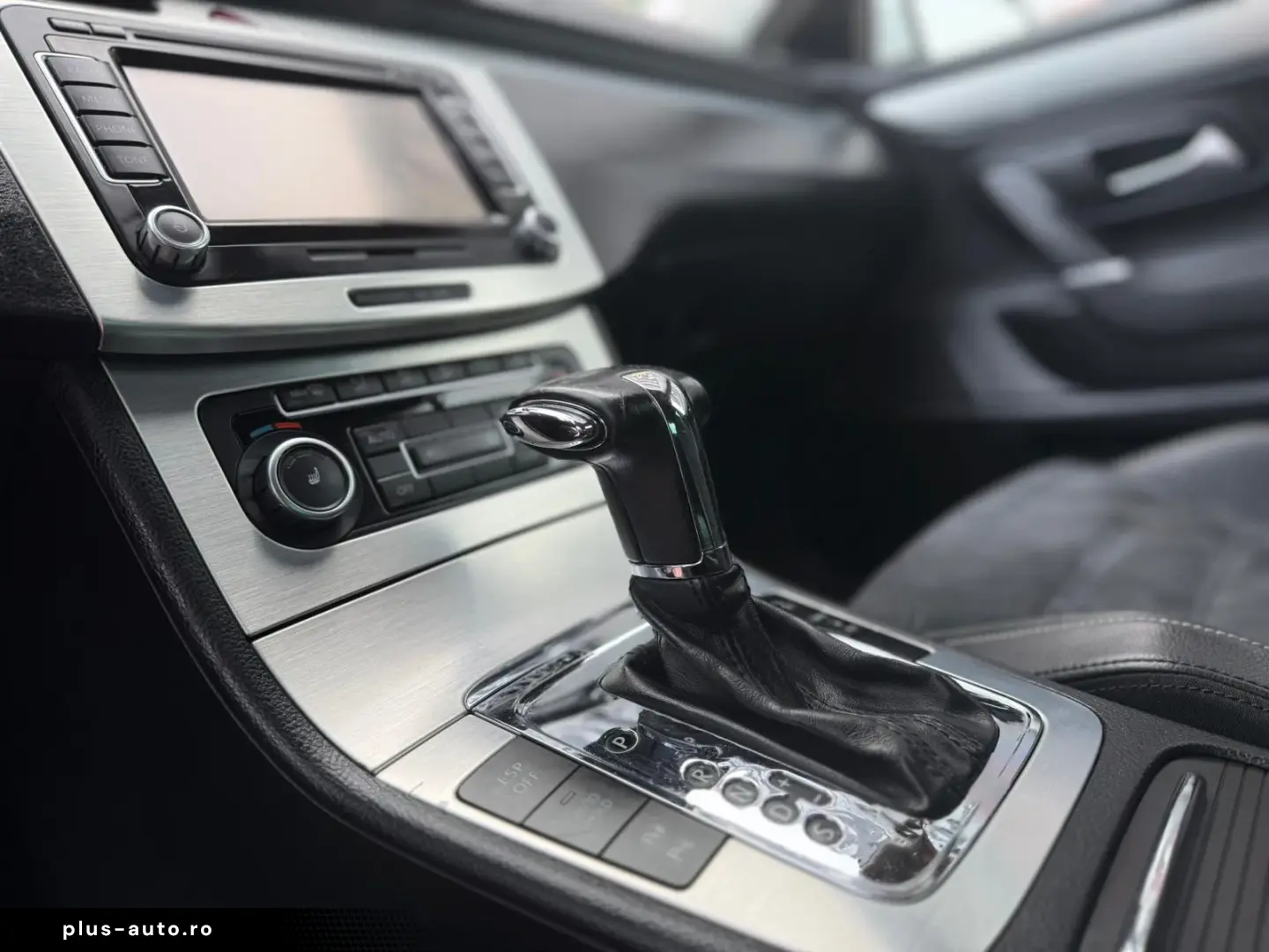 VOLKSWAGEN PASSAT CC AUTOMAT DIESEL – TRANSPORT GRATUIT