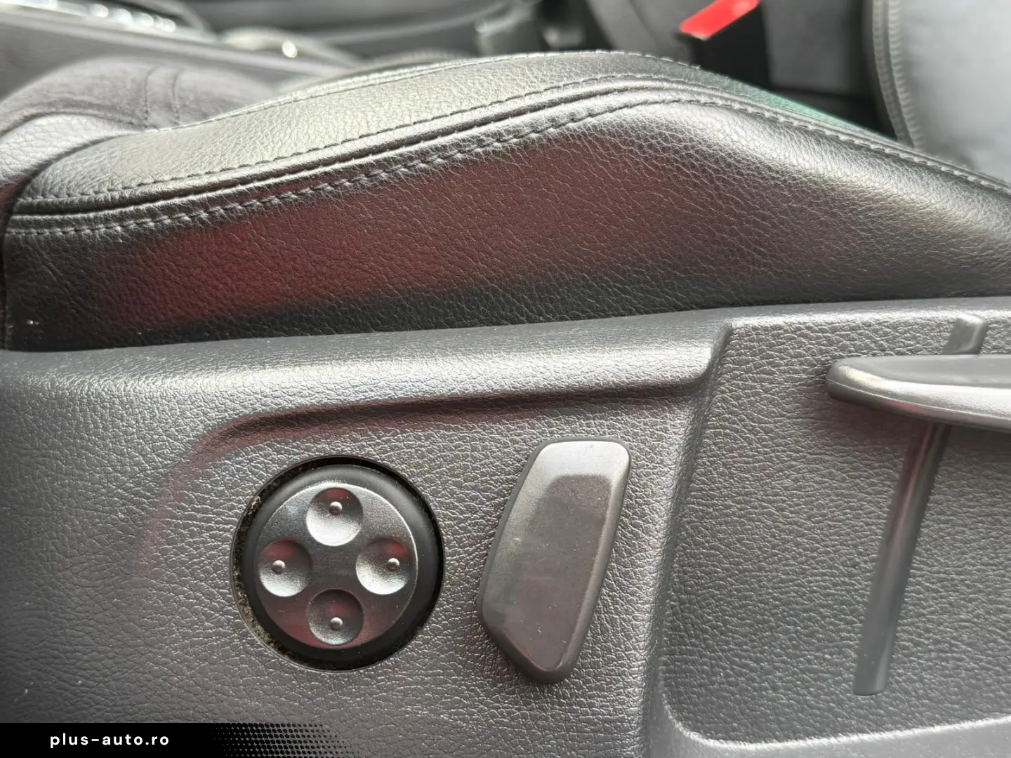 VOLKSWAGEN PASSAT CC AUTOMAT DIESEL – TRANSPORT GRATUIT