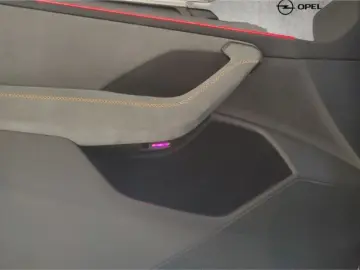 SKODA Kodiaq 4x4 Selection 7 Sitzer 2.0 TDI AHK Navi K