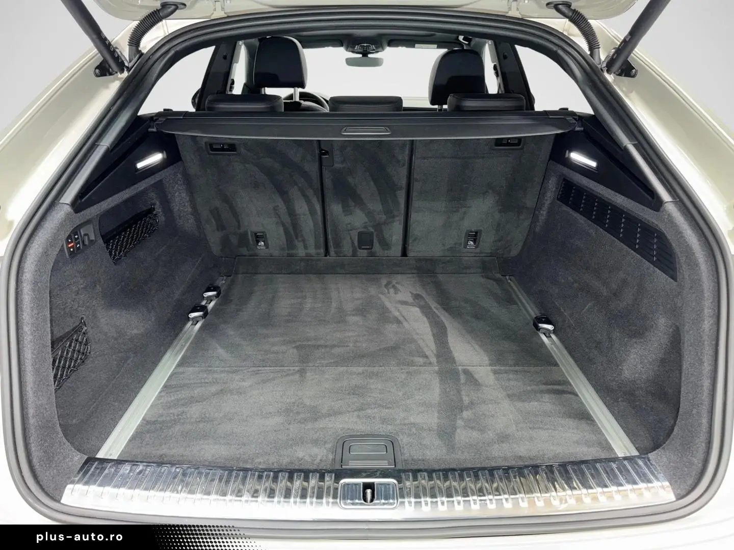 Audi Q8 50 TDI Quattro S-Line