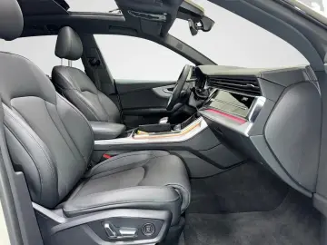 Audi Q8 50 TDI Quattro S-Line