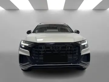 Audi Q8 50 TDI Quattro S-Line