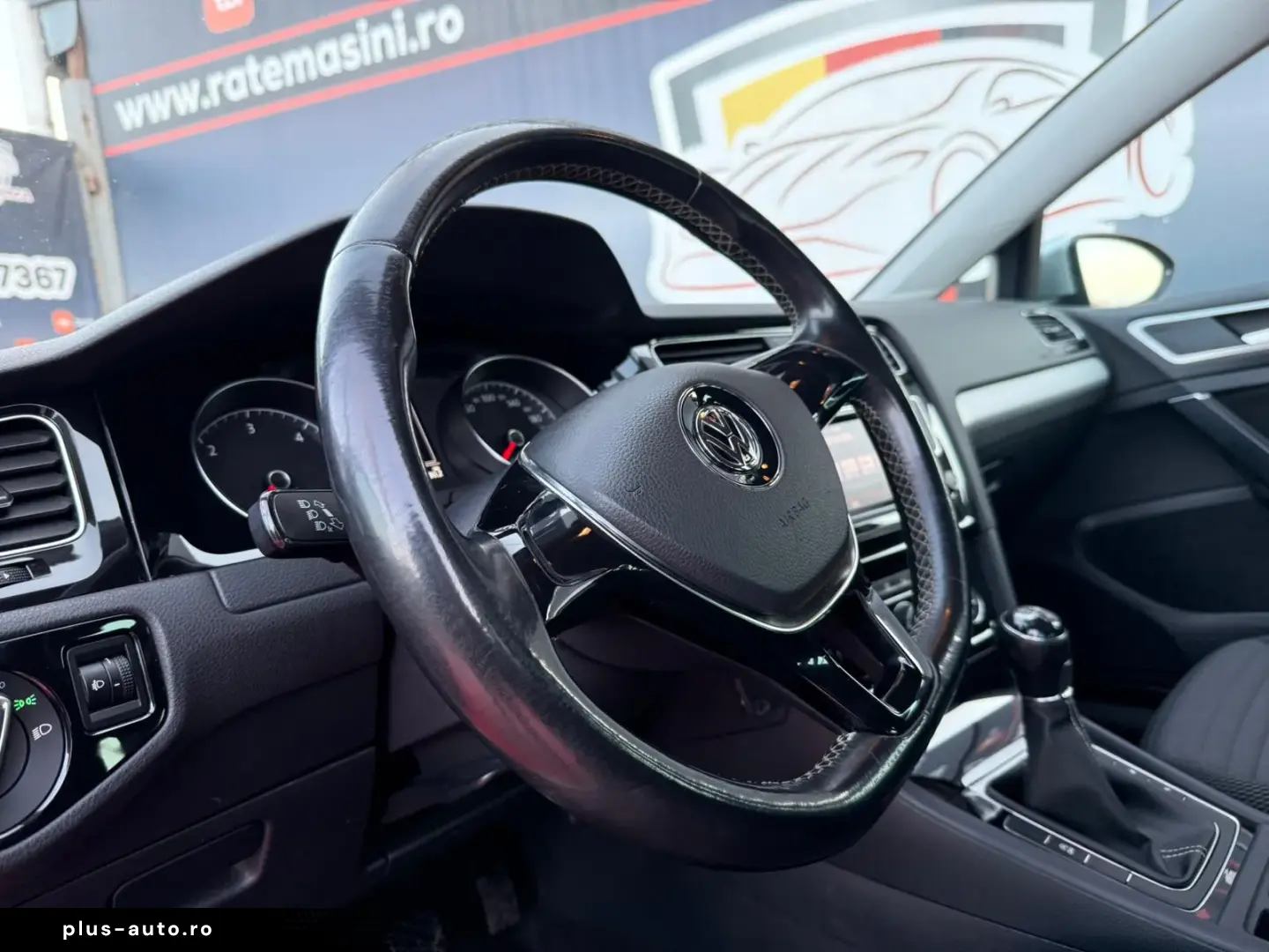 VOLKSWAGEN GOLF 2015 – TRANSPORT GRATUIT