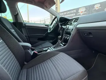 VOLKSWAGEN GOLF 2015 – TRANSPORT GRATUIT