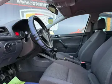 VOLKSWAGEN GOLF 5 MANUAL 1.4 MPI – TRANSPORT GRATUIT