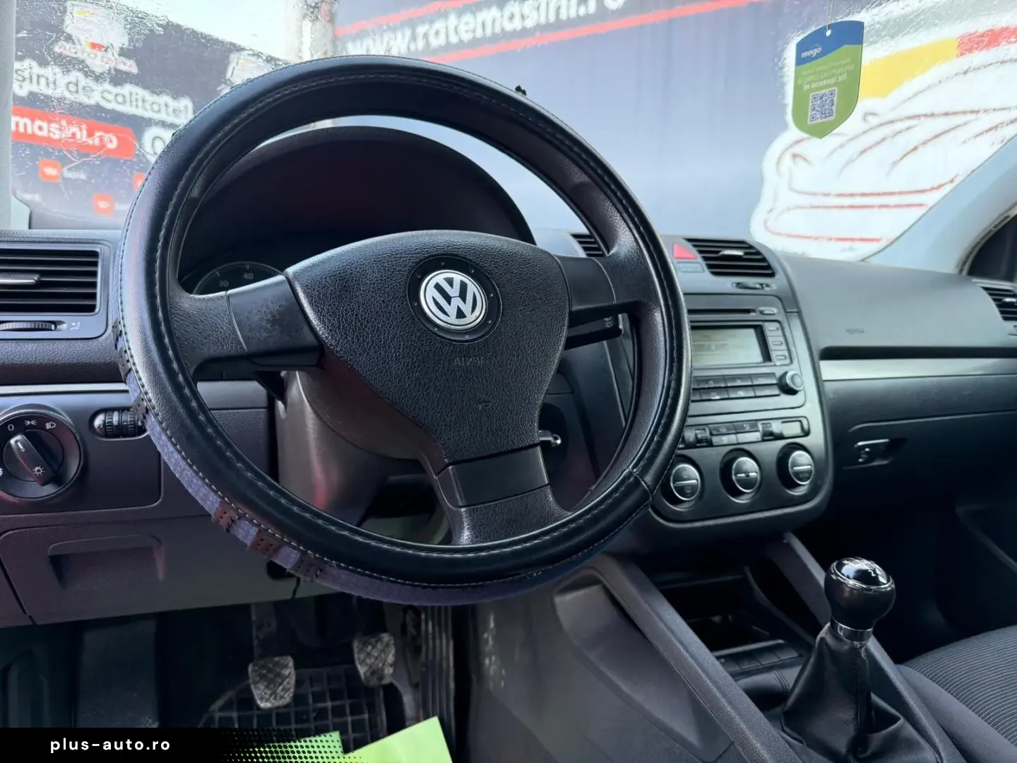 VOLKSWAGEN GOLF 5 MANUAL 1.4 MPI – TRANSPORT GRATUIT