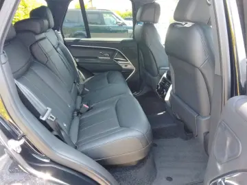 LAND ROVER Range Rover 3.0 P460e HSE