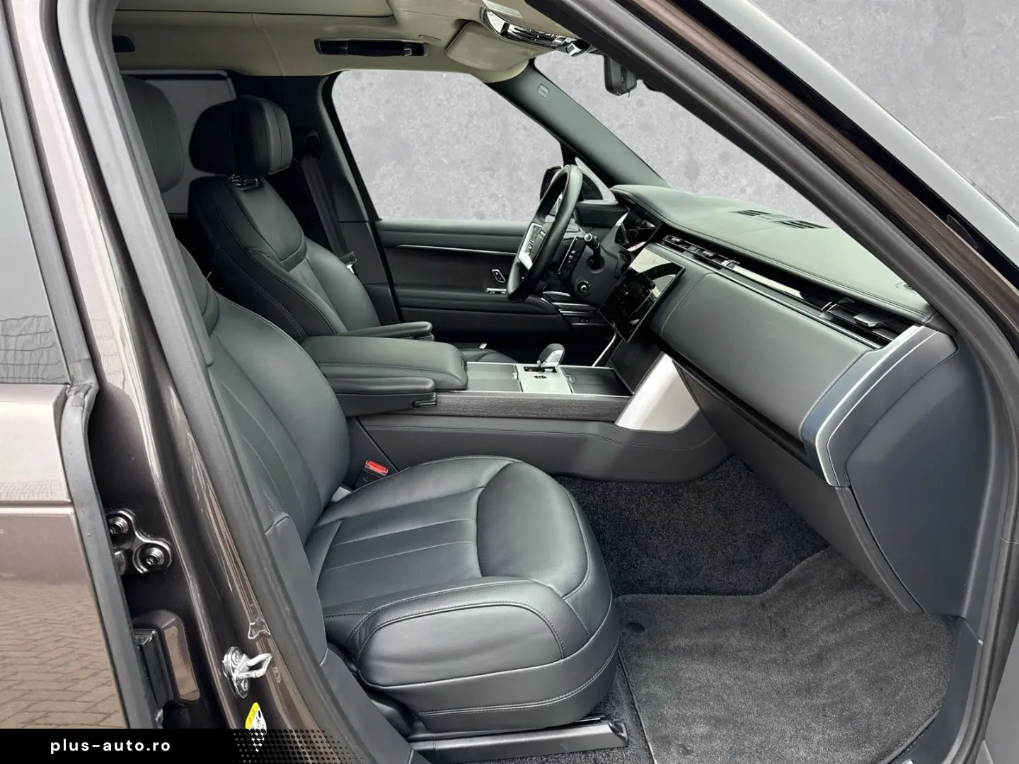 LAND ROVER Range Rover P460e Autobiography