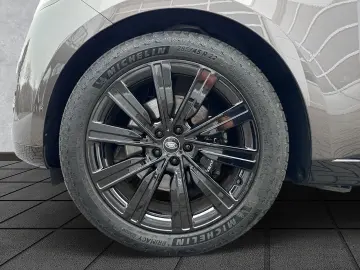 LAND ROVER Range Rover P460e Autobiography