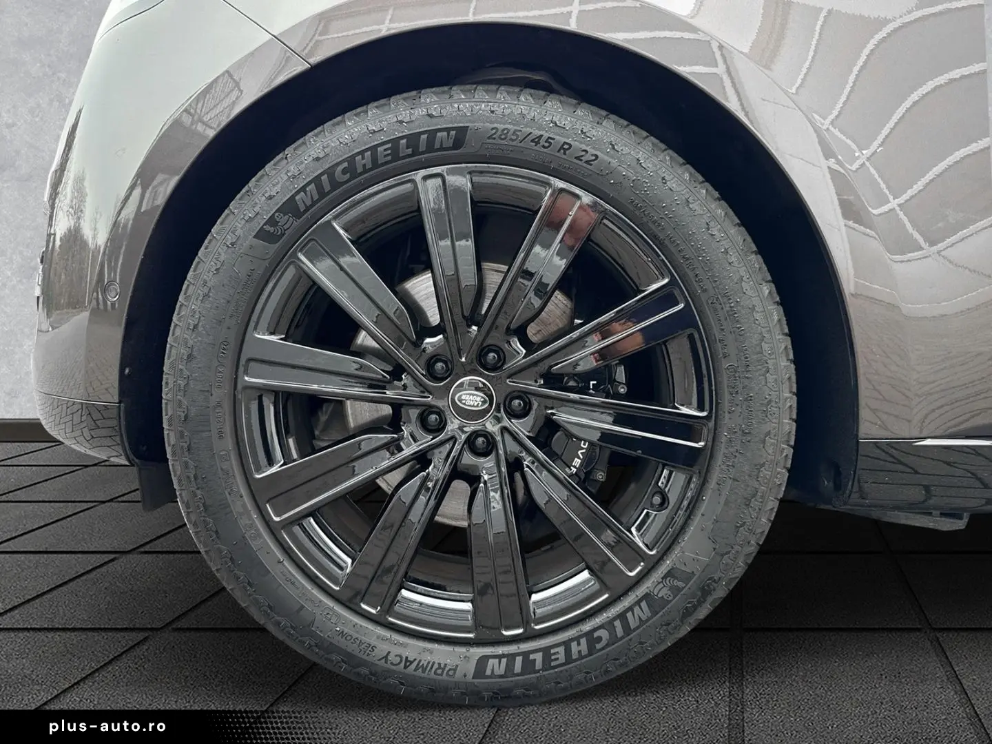 LAND ROVER Range Rover P460e Autobiography