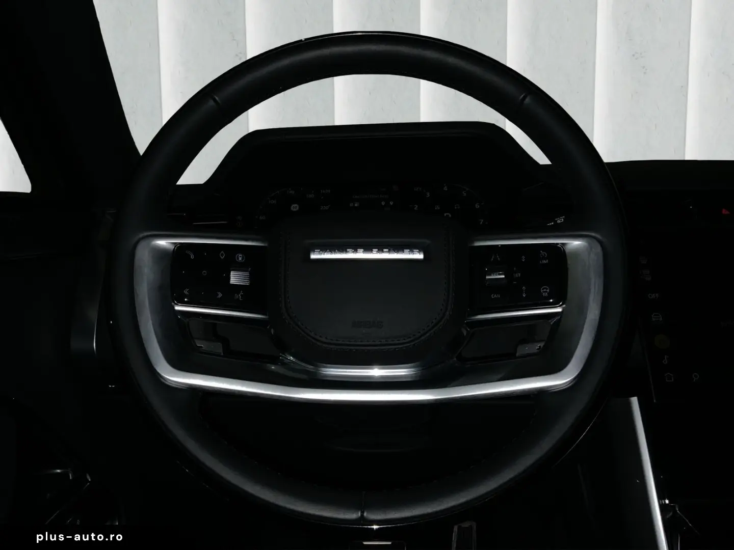 LAND ROVER Range Rover P530 Autobiography (SWB)   STHZ