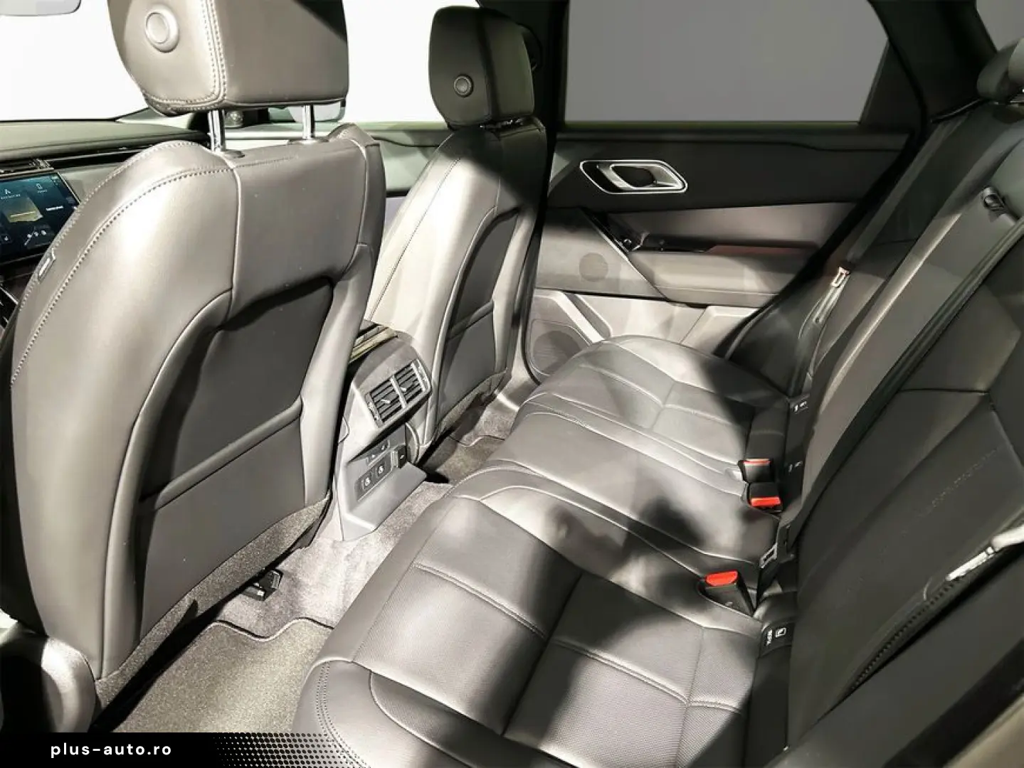 LAND ROVER Range Rover Velar P400e Dynamic SE