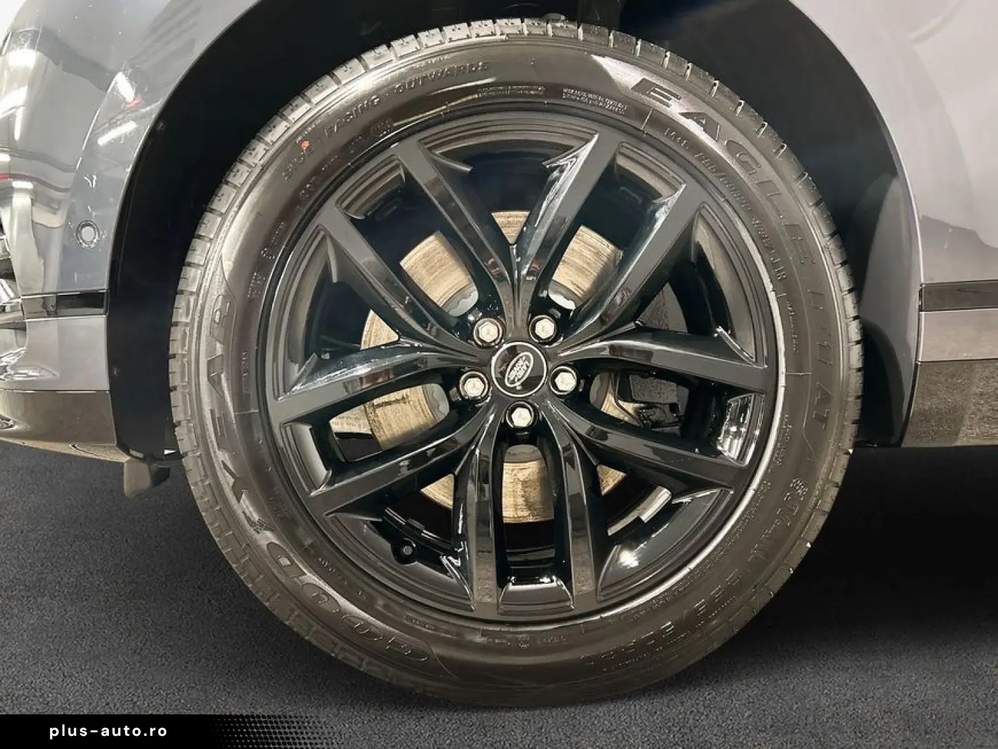 LAND ROVER Range Rover Velar P400e Dynamic SE