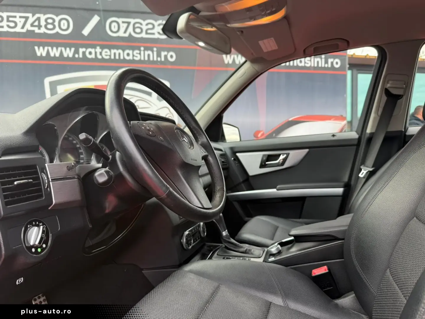 MERCEDES-BENZ GLK AUTOMAT – TRANSPORT GRATUIT