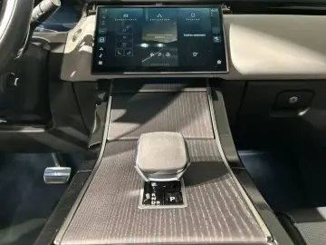 LAND ROVER Range Rover Velar P400e Autobiography