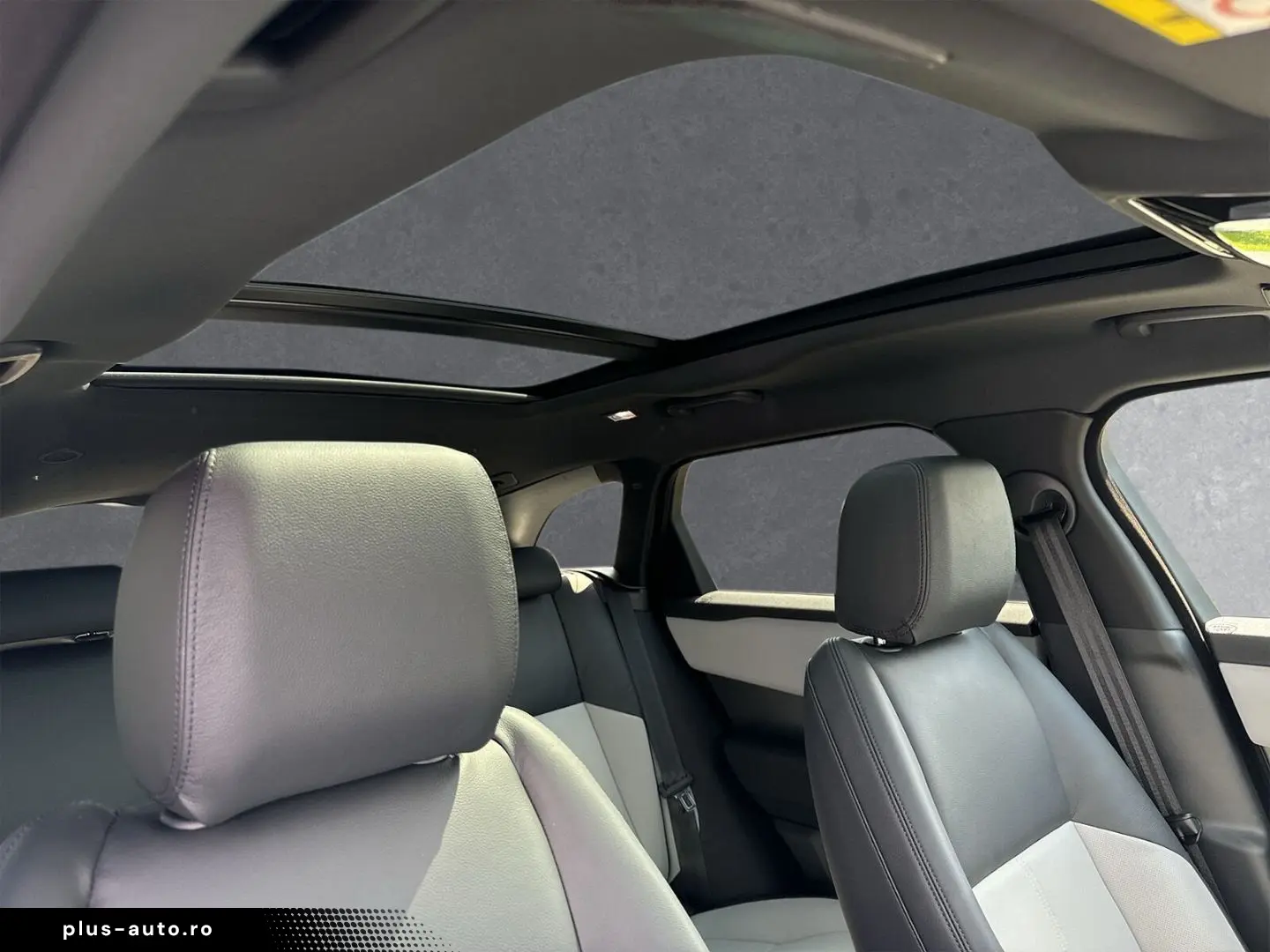 LAND ROVER Range Rover Velar P400e Dyn. SE PHEV HUD Pano 3D