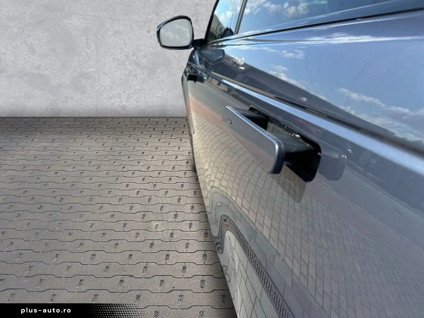 LAND ROVER Range Rover Velar P400e Dyn. SE PHEV HUD Pano 3D