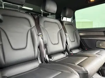 MERCEDES-BENZ V300D 4MATIC-EXTRALONG-SCAUNE VIP-AIRMATIC