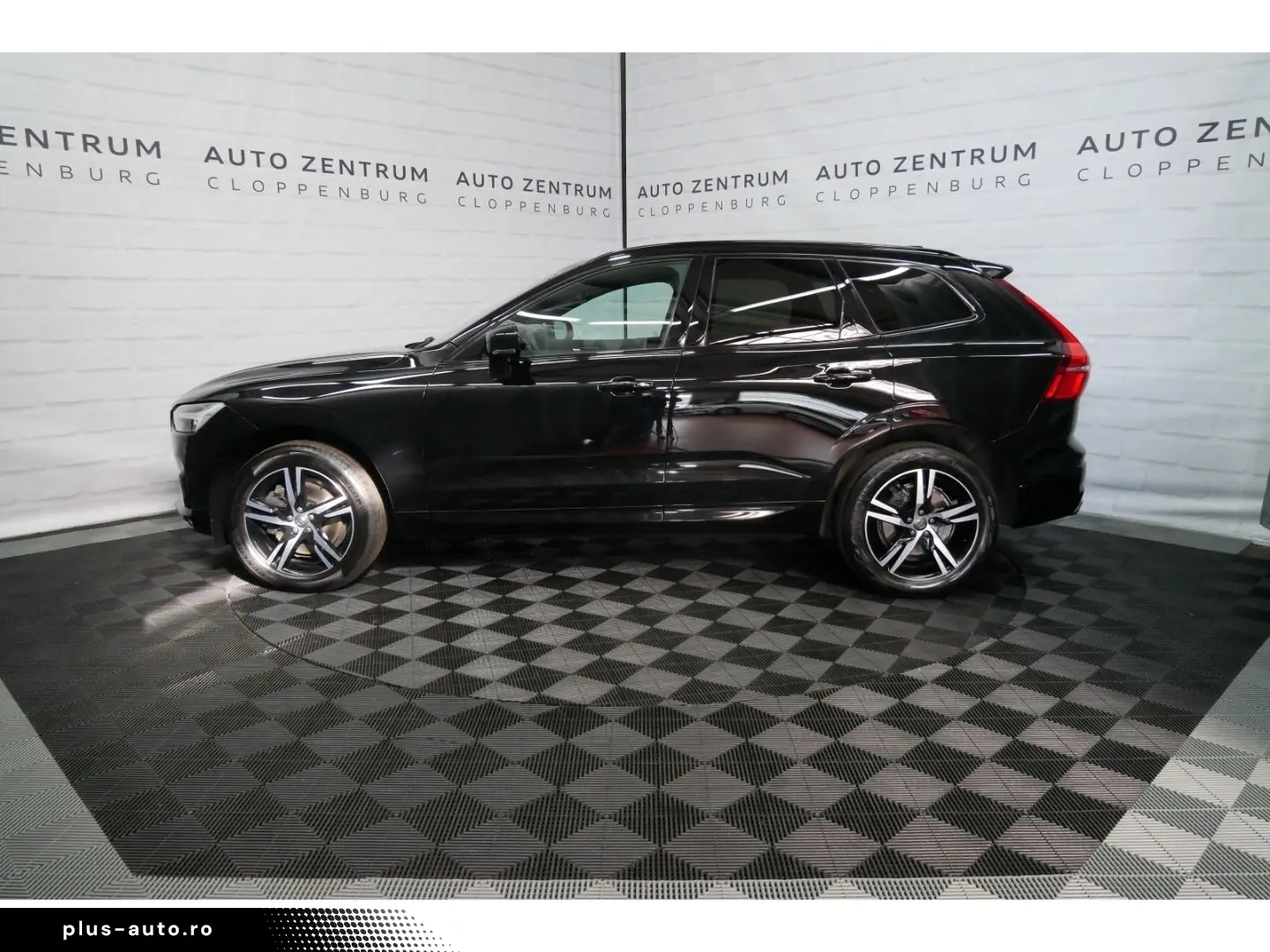 VOLVO XC60 R Design AWD B4 LED Navi Leder AHK PDC 19