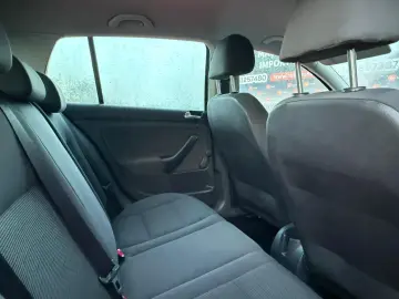 VW GOLF 5  1.9 TDI – TRANSPORT GRATUIT