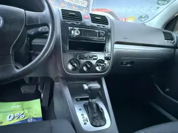 VW GOLF 5  1.9 TDI – TRANSPORT GRATUIT