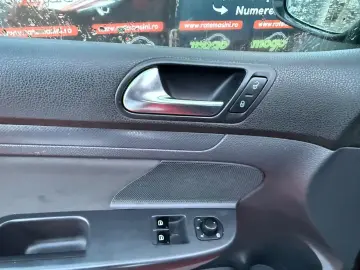 VW GOLF 5  1.9 TDI – TRANSPORT GRATUIT