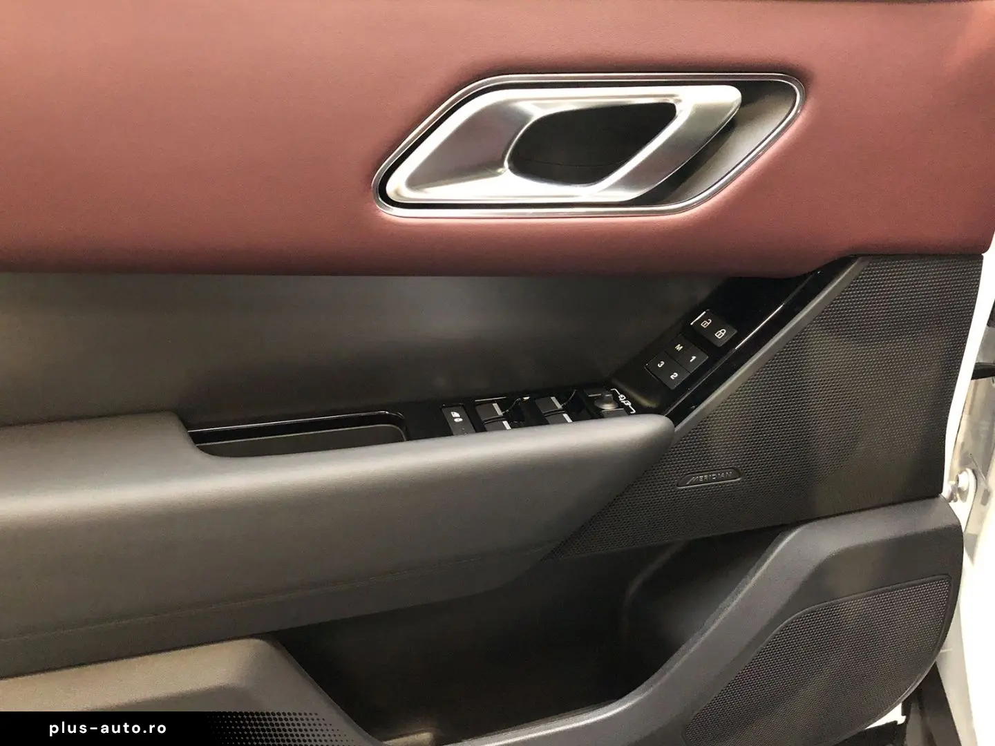 LAND ROVER Range Rover Velar P400 Dyn. HSE Massagesitze