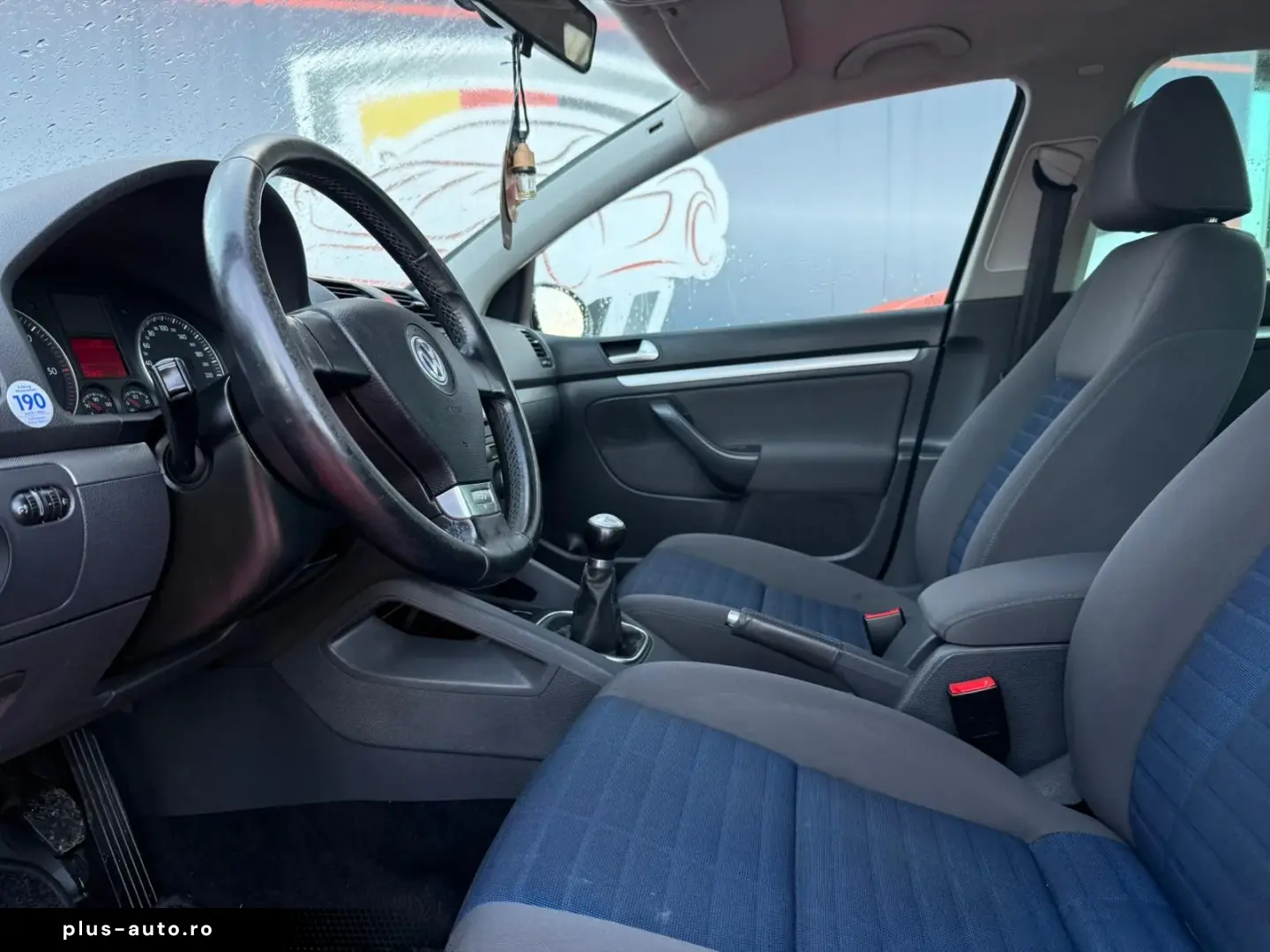 VOLKSWAGEN GOLF 5 DIESEL – TRANSPORT GRATUIT