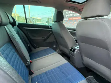 VOLKSWAGEN GOLF 5 DIESEL – TRANSPORT GRATUIT