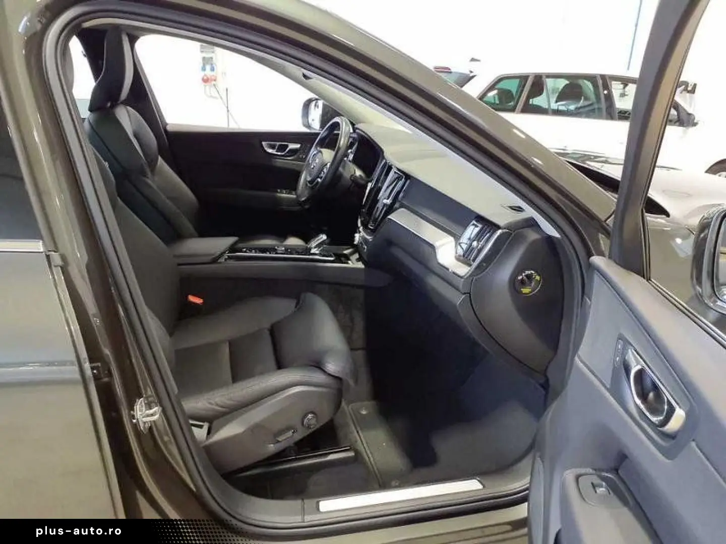 VOLVO XC60 B4 (Diesel) Inscription Kamera ACC AHK AUT