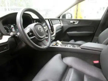 VOLVO XC60 B4D Inscription AWD Navi Leder AHK  Xenium