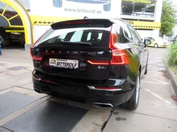 VOLVO XC60 B4D Inscription AWD Navi Leder AHK  Xenium