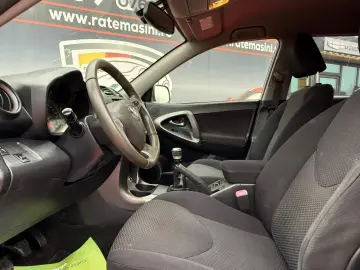 TOYOTA RAV 4 EURO 5 – TRANSPORT GRATUIT