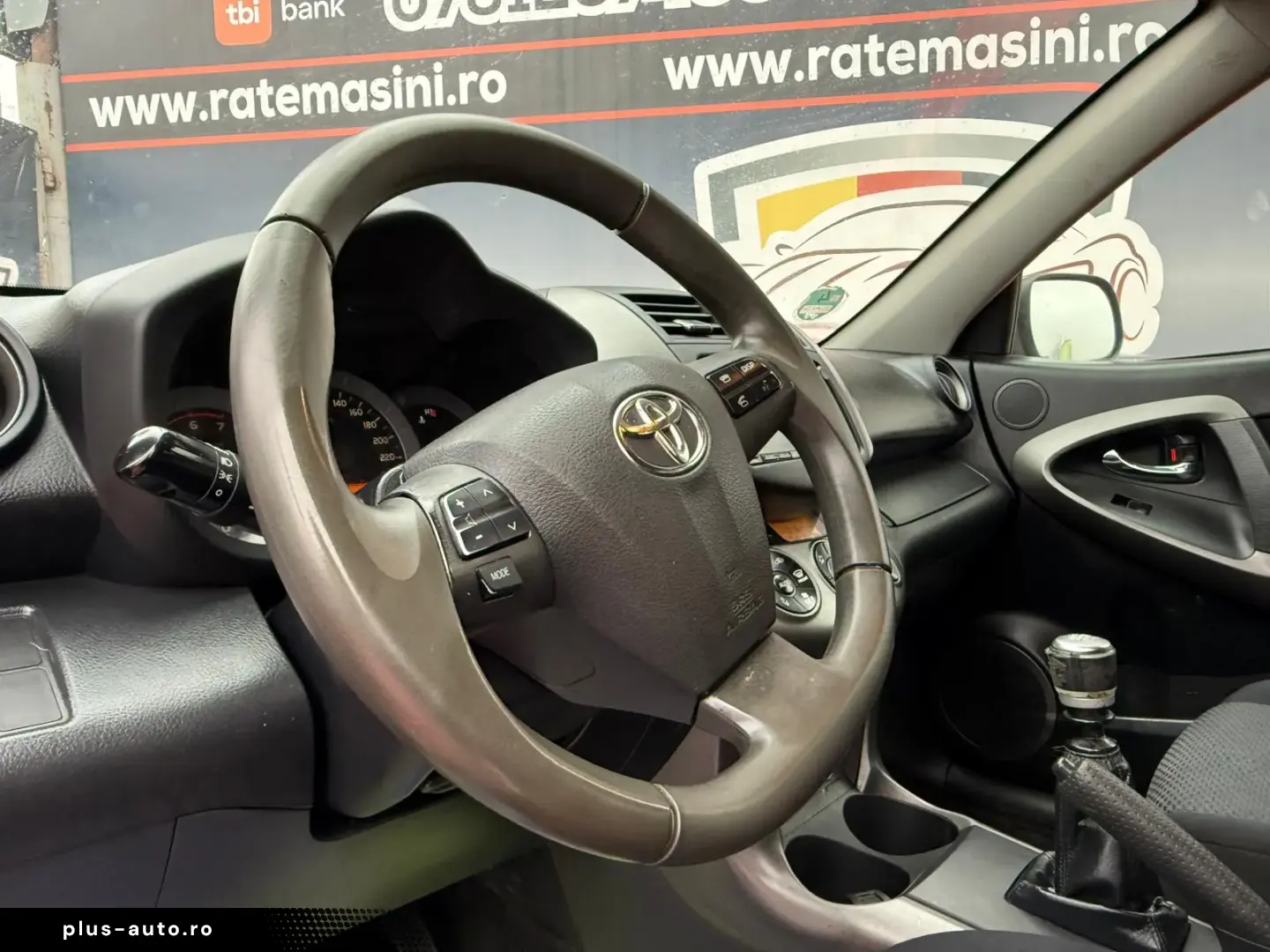 TOYOTA RAV 4 EURO 5 – TRANSPORT GRATUIT