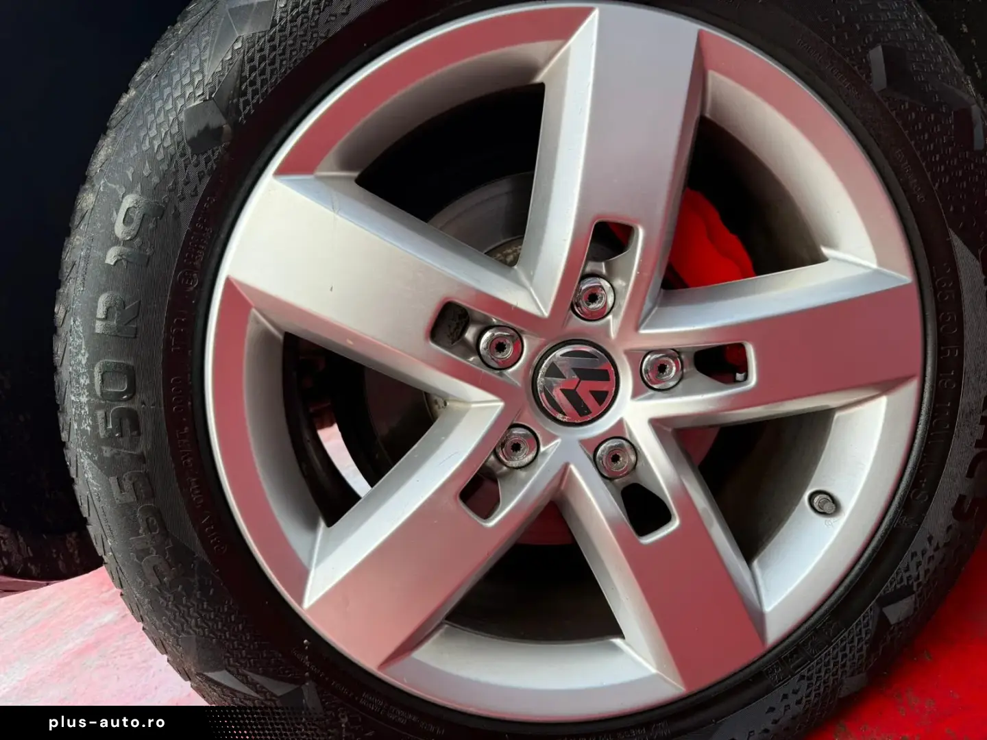 VOLKSWAGEN TOUAREG 2015 – TRANSPORT GRATUIT