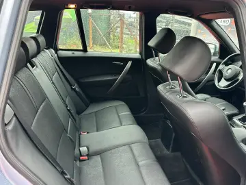 BMW X3 MANUAL – TRANSPORT GRATUIT