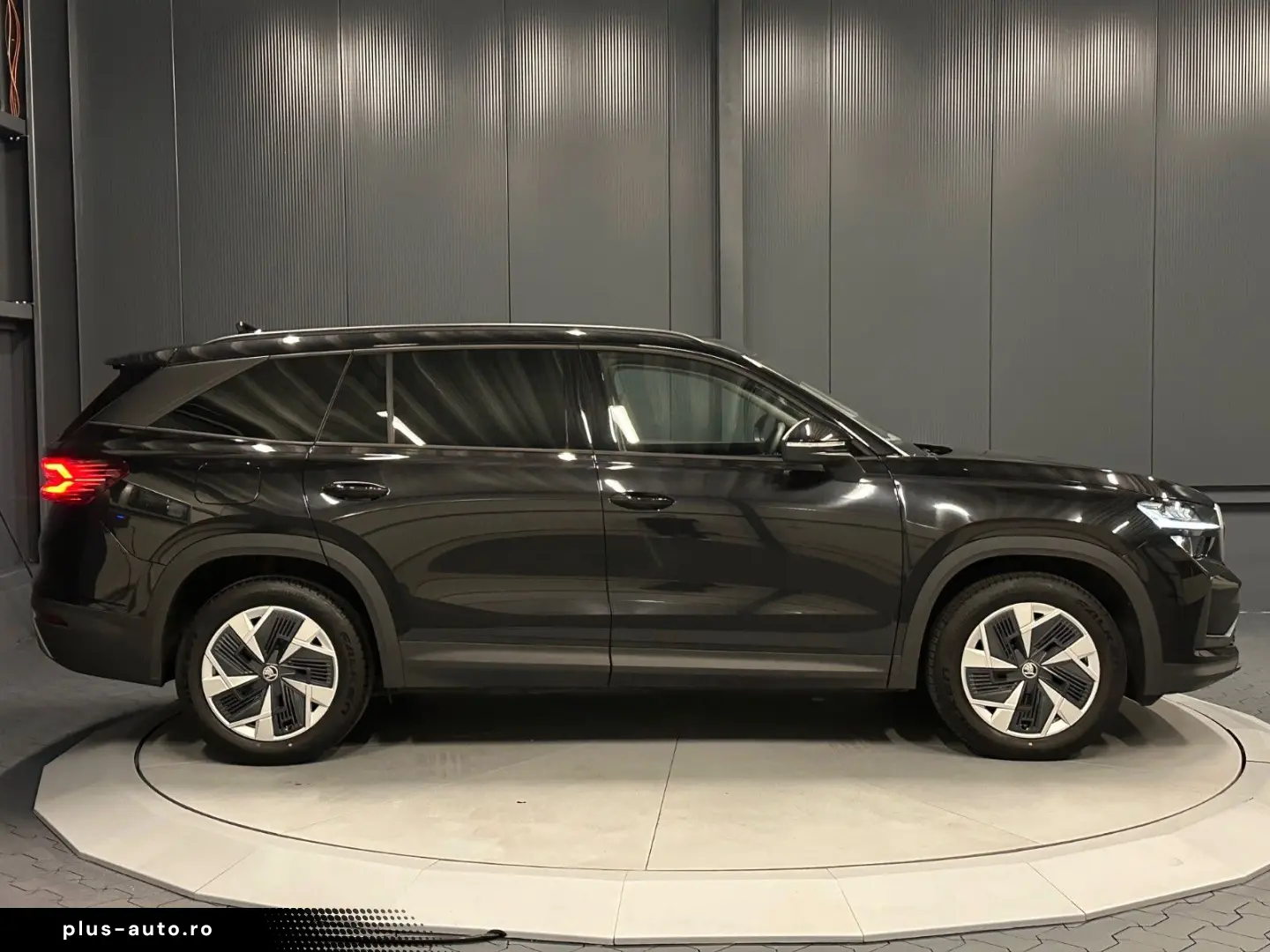 SKODA Kodiaq 2.0 TDI 142kW 4x4 Selection AHK Head-Up