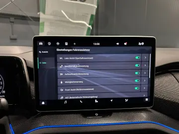 SKODA Kodiaq 2.0 TDI 142kW 4x4 Selection AHK Head-Up