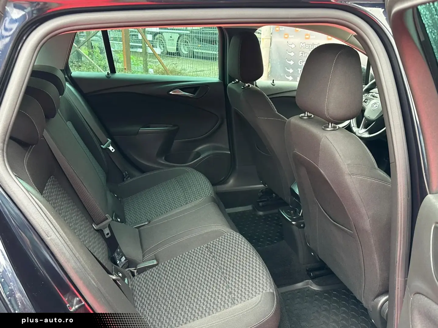 OPEL ASTRA SPORTS TOURER 2017 – TRANSPORT GRATUIT