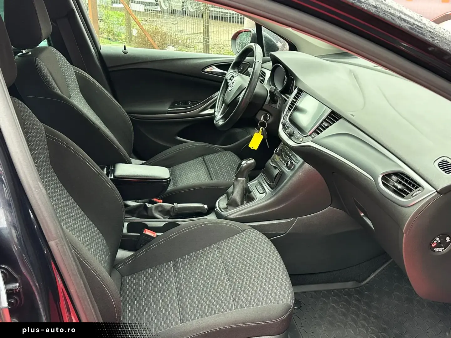 OPEL ASTRA SPORTS TOURER 2017 – TRANSPORT GRATUIT