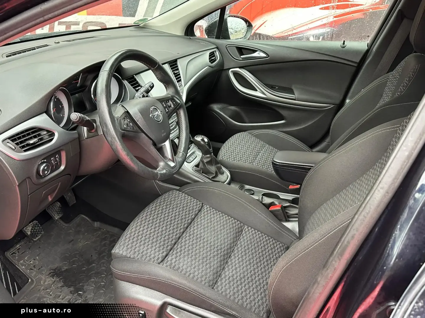 OPEL ASTRA SPORTS TOURER 2017 – TRANSPORT GRATUIT