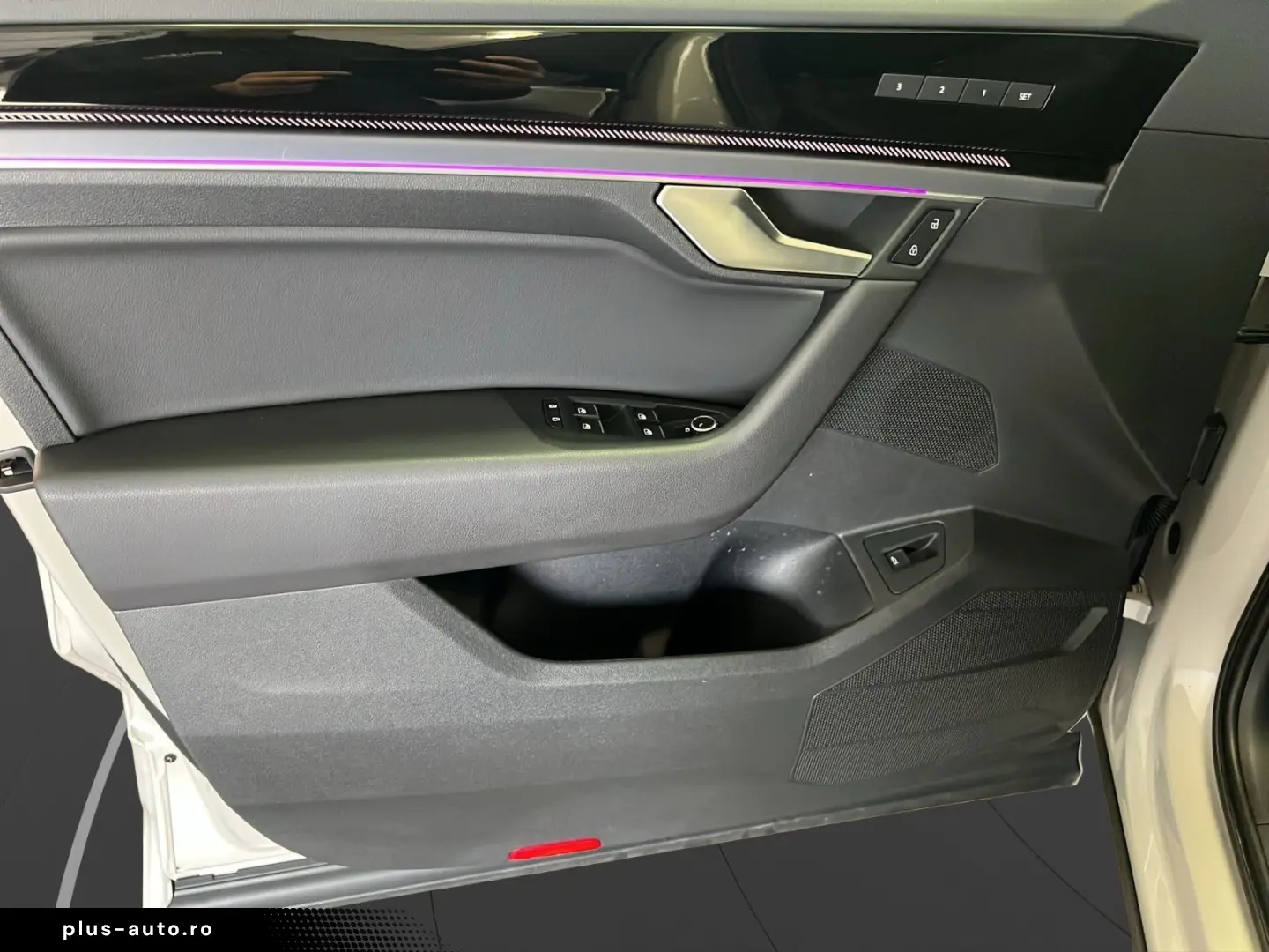 VW Touareg 3.0 TDI V6 4M R-Line AHK Matrix LM 19  N