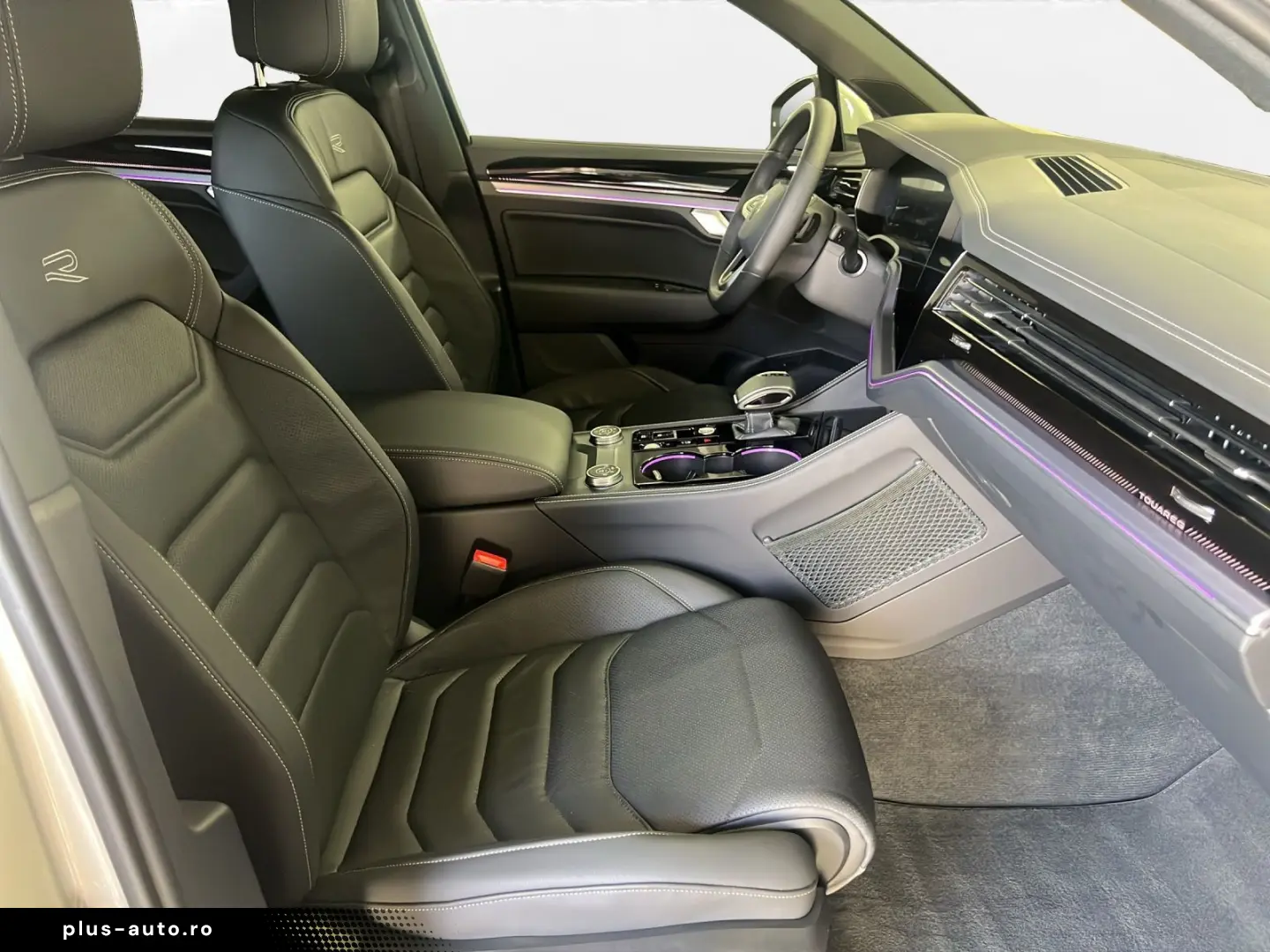 VW Touareg 3.0 TDI V6 4M R-Line AHK Matrix LM 19  N