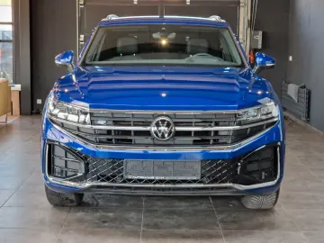 VW Touareg 3.0 TDI 4Motion R-Line Matrix LED 8G AHK